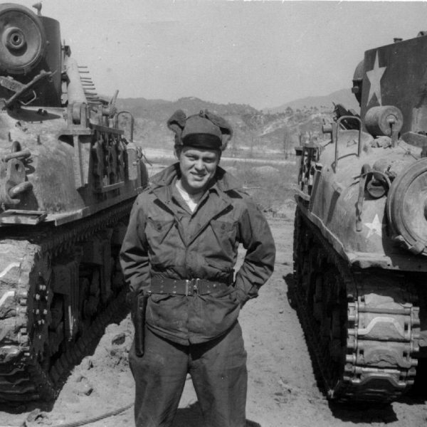 Wildwood Historical Society - Alvin Schulte - Alvin Schulte between two tanks in Korea
